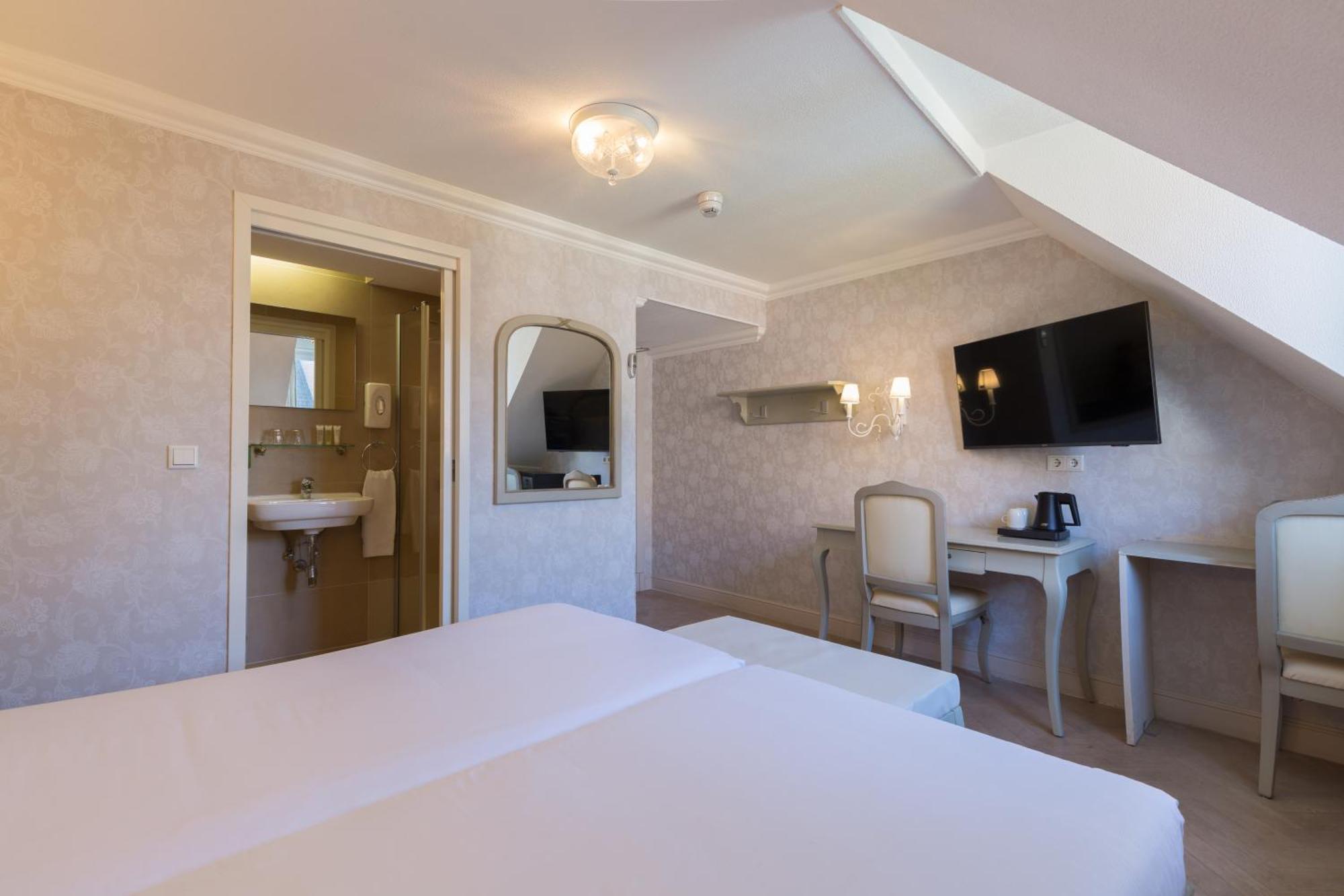 Amrath Hotel Bigarre Maastricht Bagian luar foto