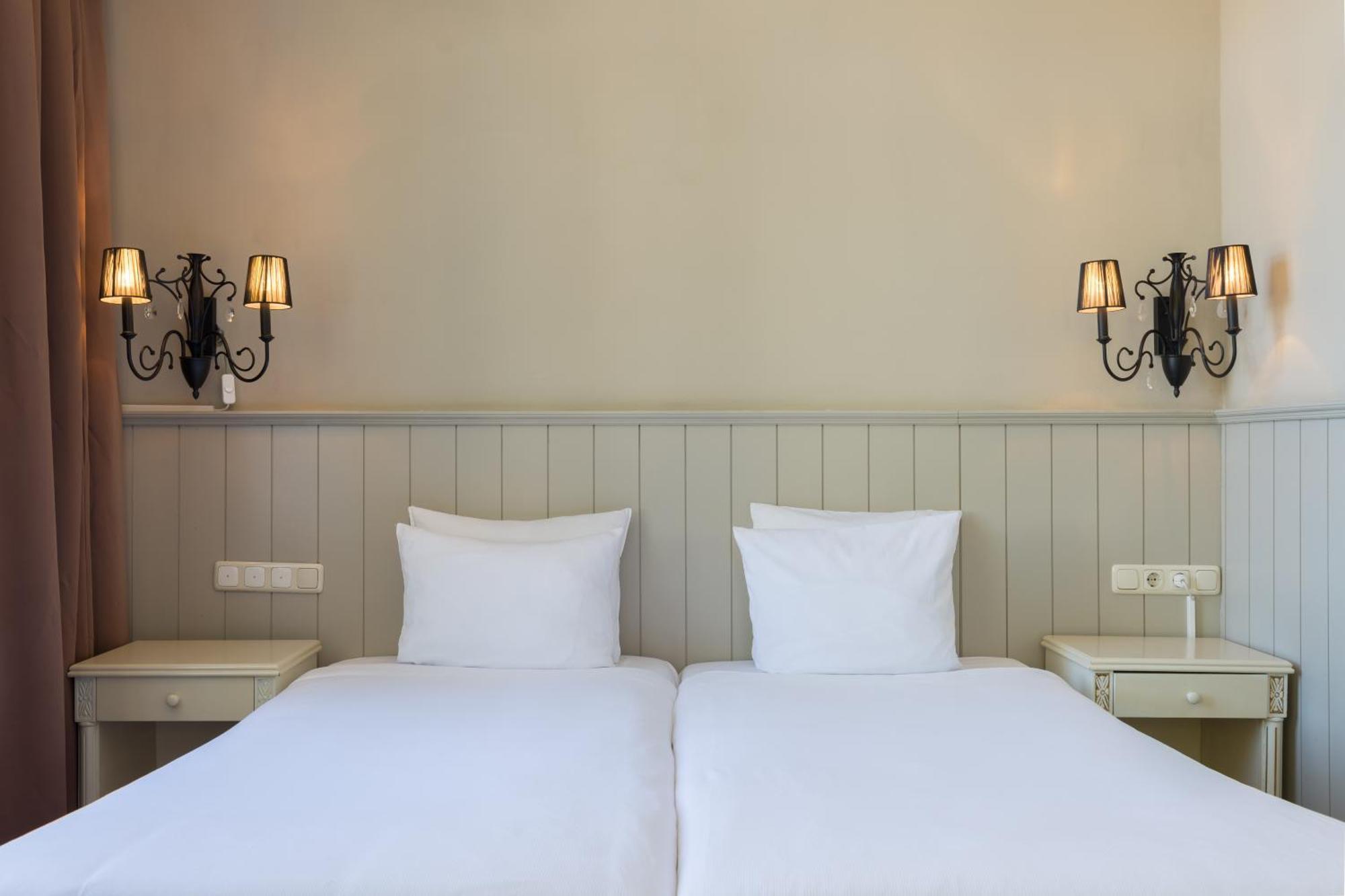 Amrath Hotel Bigarre Maastricht Bagian luar foto