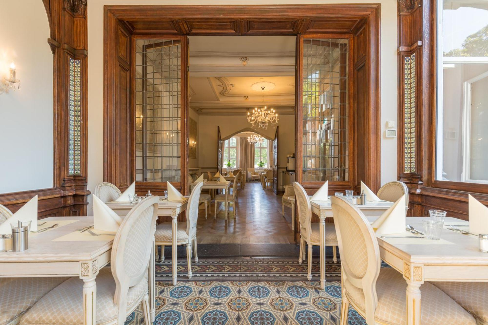 Amrath Hotel Bigarre Maastricht Bagian luar foto